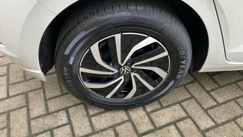 Volkswagen Polo 1.0 Life 5dr Petrol Hatchback